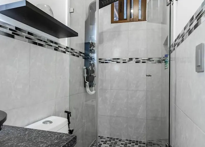 Holiday home Three Bedroom Golf Pool Jacuzzi And Billiards *
