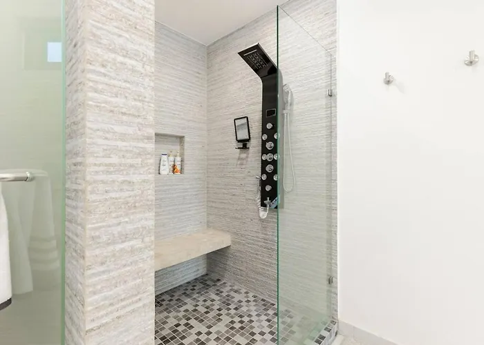 Three Bedroom Golf Pool Jacuzzi And Billiards San Jose del Cabo